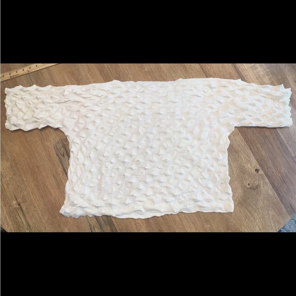 Margaret O’Leary origami top - Picture 3 of 7